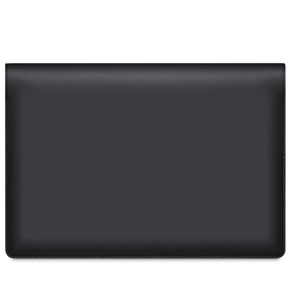 NWT The MacBook Portfolio 16-inch - Von Holzhausen - Picture 4 of 6